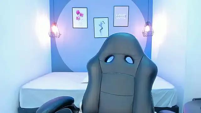 selena_monroy on StripChat 