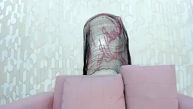 skysaenz on StripChat 