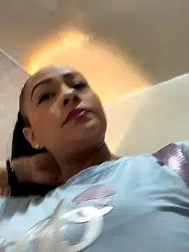 sofia_xxx02 — two fingers in the ass