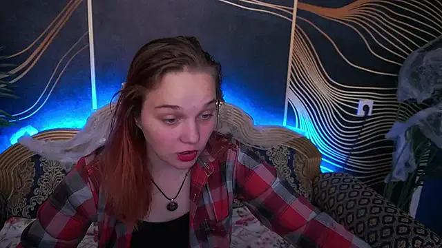 SunShineLolaa on StripChat 