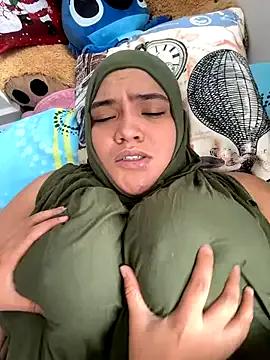 sweetmuslim01 on StripChat 