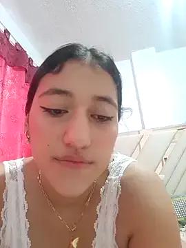 Tammys4 — Flash my tits