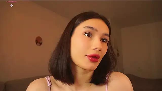 ViolaVow — Suck fingers and look at your eyes