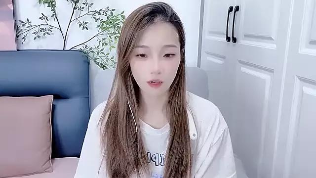 yuyu_77 on StripChat 