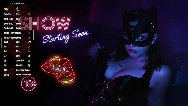 ZoniaEsshaki — Sensual eye contact while I suck...